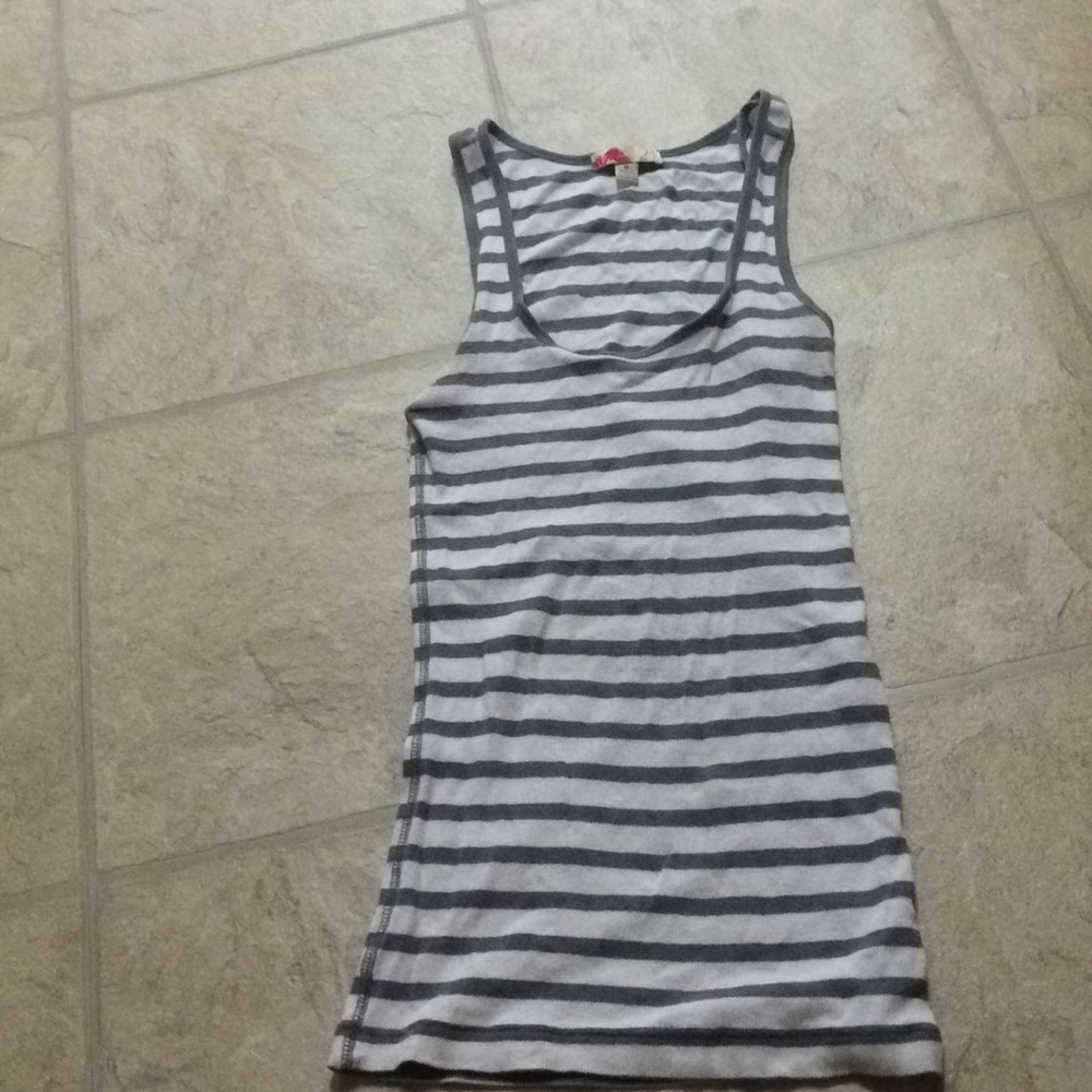Rue 21 tank top